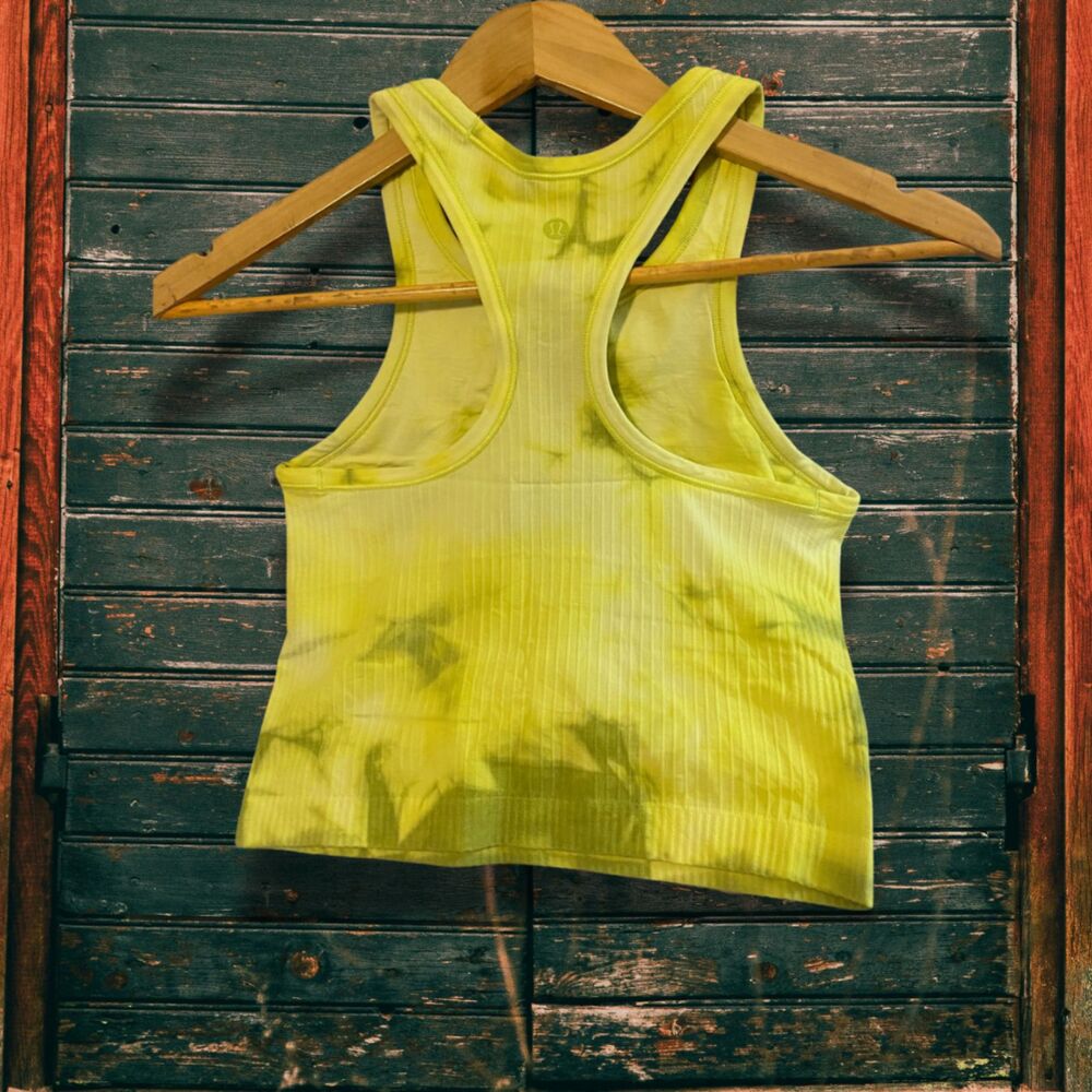 Lululemon Ebb to Street Cropped Racerback Tank Top Size 4 Marble Dye Wasabi - Picture 2 of 8